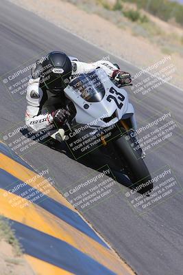 media/Oct-01-2023-SoCal Trackdays (Sun) [[4c570cc352]]/Turn 7 Inside (11am)/